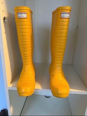 Hunter Yellow Croc-Embossed Tall Rain Boots